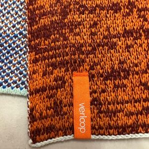 Verloop scarf size 74” x 12”
100% Acrylic